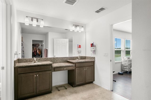 16044 SONOMA GROVE CIRCLE, Tampa, FL 33647