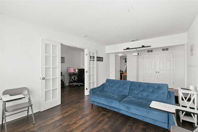 16044 SONOMA GROVE CIRCLE, Tampa, FL 33647