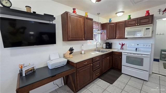 2522 Starling Circle E, Palmview, TX 78572