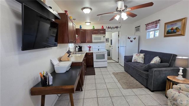 2522 Starling Circle E, Palmview, TX 78572