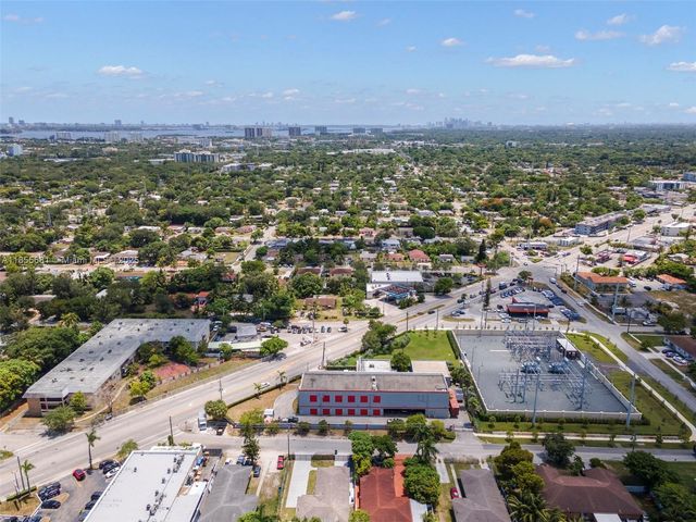 14444 W Dixie Hwy, Miami, FL 33161