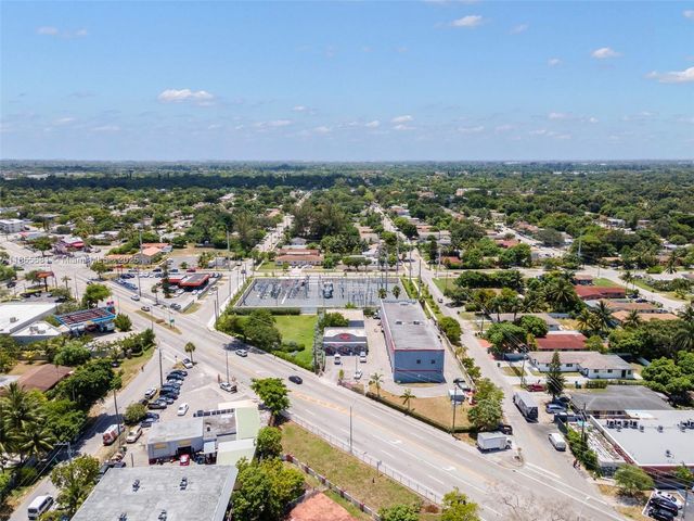 14444 W Dixie Hwy, Miami, FL 33161