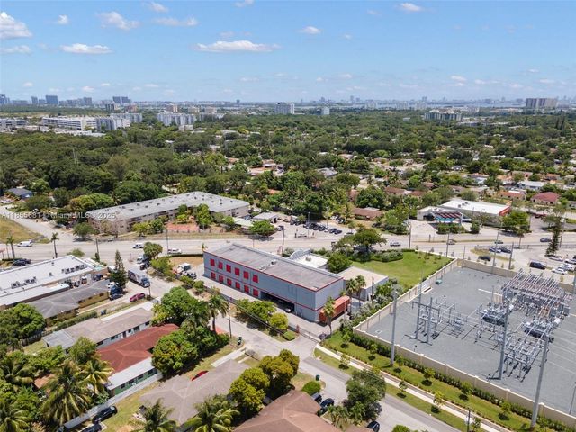 14444 W Dixie Hwy, Miami, FL 33161