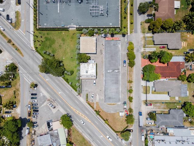 14444 W Dixie Hwy, Miami, FL 33161