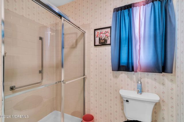 508 Petunia Lane N, Whiting, NJ 08759