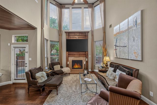 6820 River Park Circle, Fort Worth, TX 76116