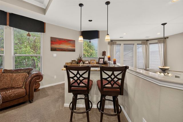 6820 River Park Circle, Fort Worth, TX 76116