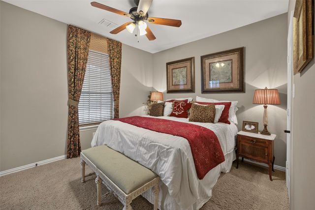 6820 River Park Circle, Fort Worth, TX 76116