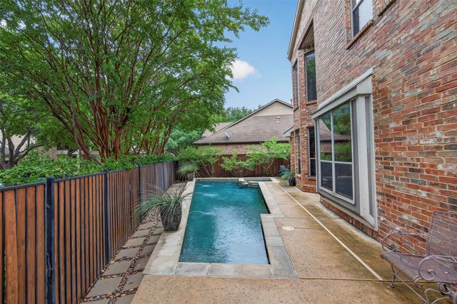 6820 River Park Circle, Fort Worth, TX 76116