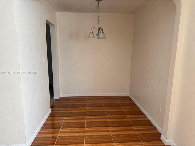 1510 NW 57th St, Miami, FL 33142