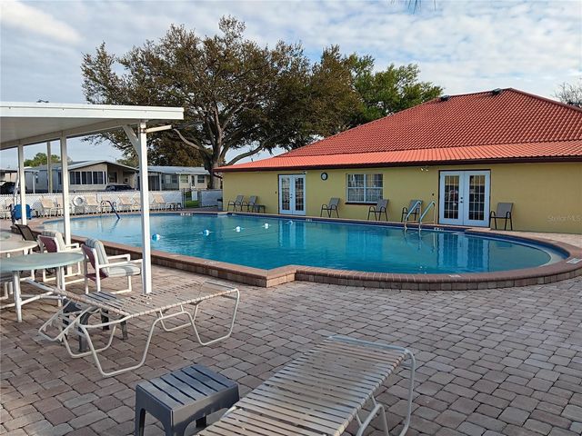 37536 AMIGO DRIVE, Zephyrhills, FL 33541