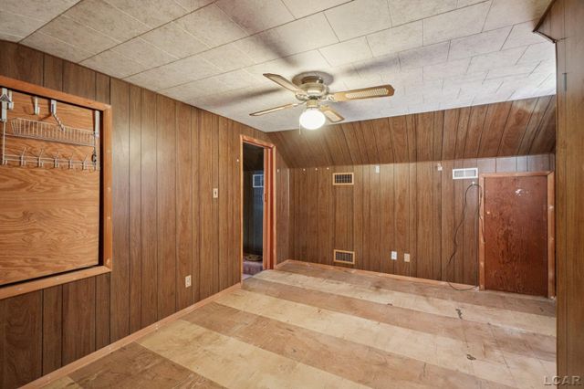 547 Riverside Avenue, Adrian, MI 49221