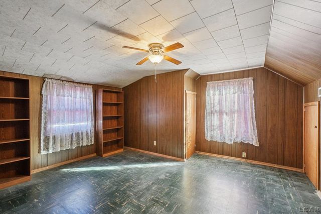 547 Riverside Avenue, Adrian, MI 49221