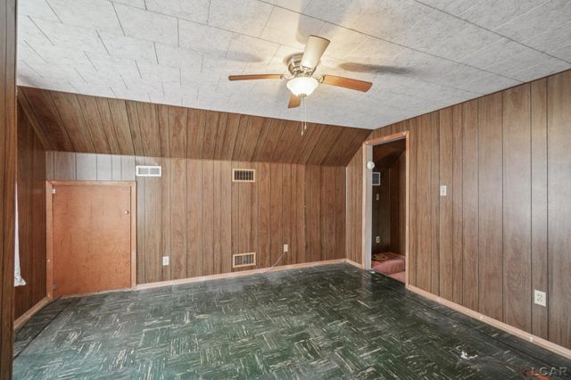 547 Riverside Avenue, Adrian, MI 49221