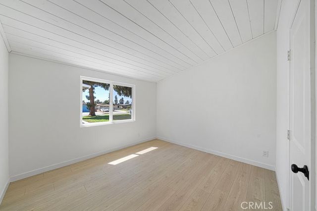 944 N Lyman Avenue, Covina, CA 91724