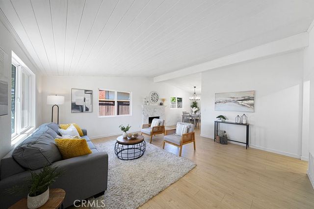 944 N Lyman Avenue, Covina, CA 91724