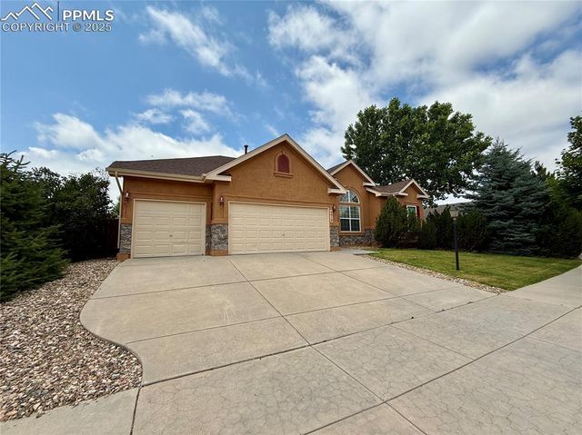6016 Wild Bill Way, Colorado Springs, CO 80923