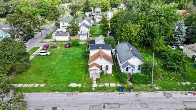 1107 Peck Street, Toledo, OH 43608