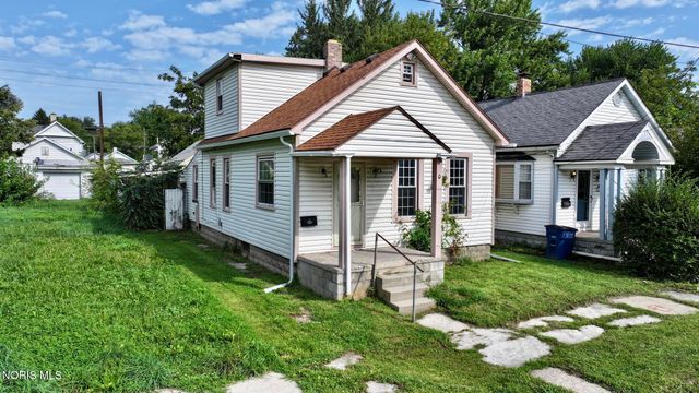 1107 Peck Street, Toledo, OH 43608