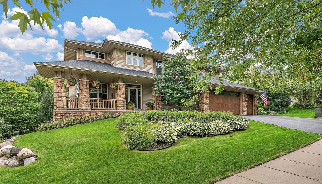 10742 Maple Boulevard, Woodbury, MN 55129 — exterior