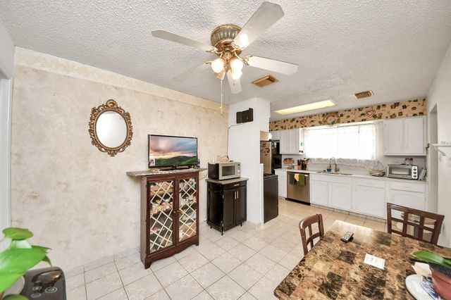 11610 Bowhead Drive, Houston, TX 77013