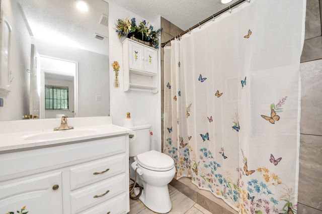 11610 Bowhead Drive, Houston, TX 77013