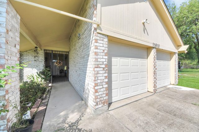 11610 Bowhead Drive, Houston, TX 77013