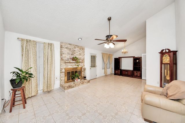 11610 Bowhead Drive, Houston, TX 77013