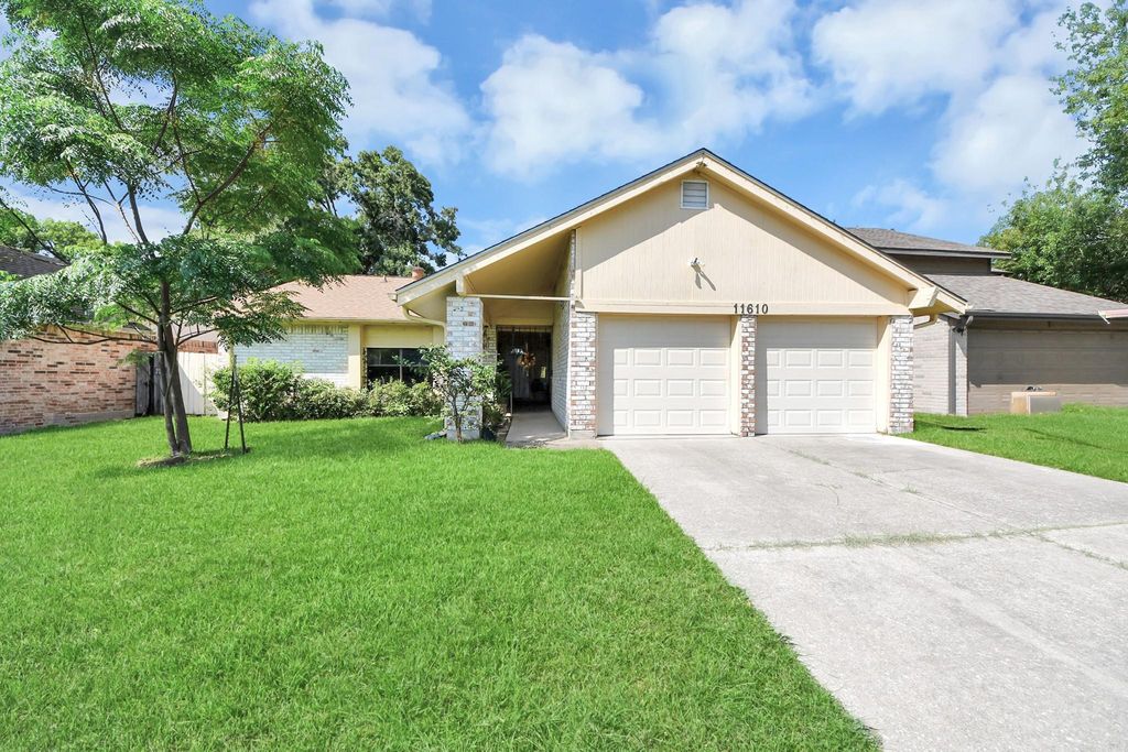 11610 Bowhead Drive, Houston, TX 77013