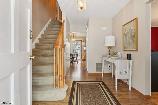 29 Joyce Dr, Roxbury Twp., NJ 07876