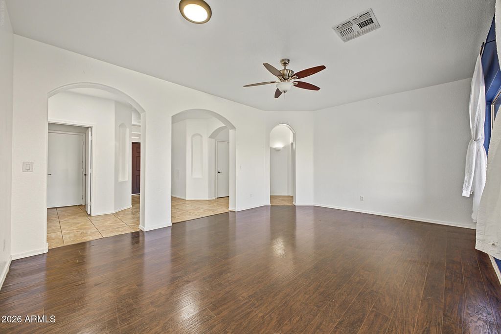 10842 W CARLOTA Lane, Peoria, AZ 85373 — photo 5