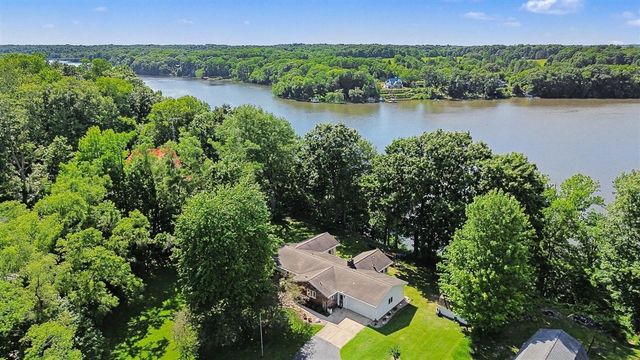 10492 Range Line Road, Berrien Springs, MI 49103