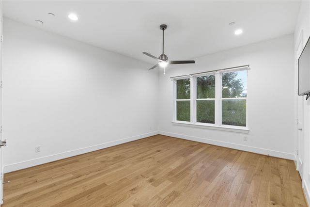 2412 Canal Street L, Houston, TX 77003
