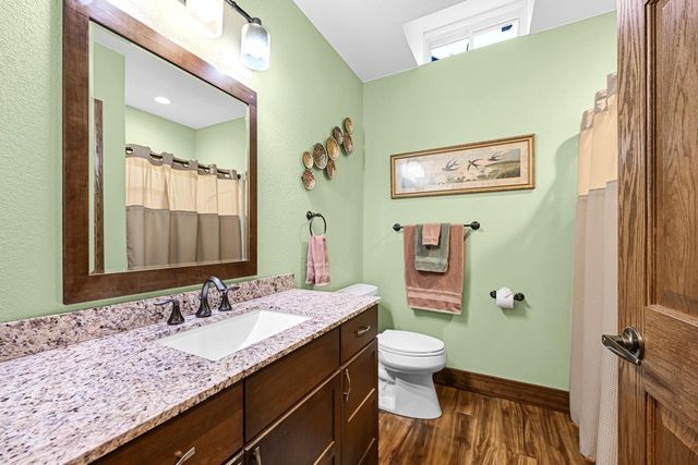 4722 Oakwood ROAD, Franklin, WI 53132