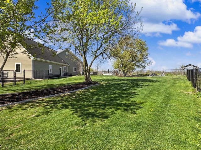 4722 Oakwood ROAD, Franklin, WI 53132