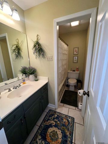 7079 Jim Rushing Rd, Denham Springs, LA 70706