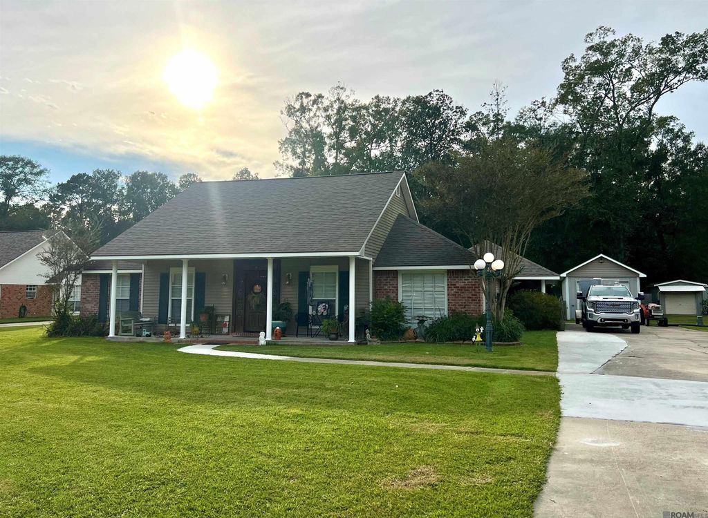 7079 Jim Rushing Rd, Denham Springs, LA 70706