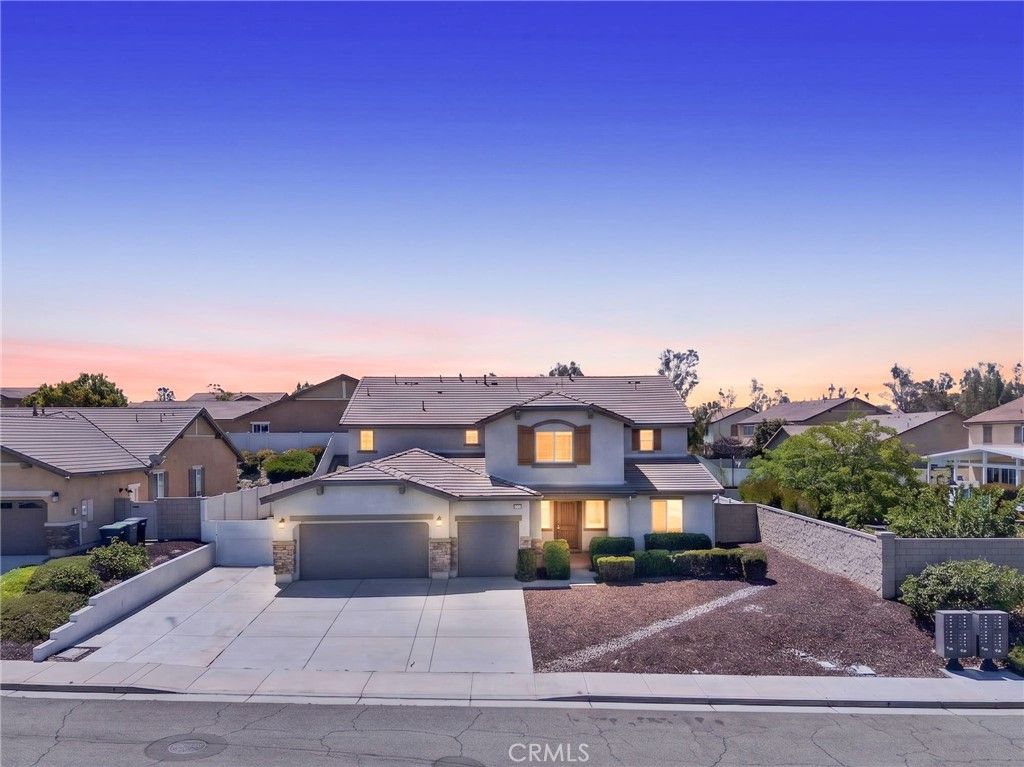 23347 Crystal Way, Wildomar, CA 92595 — photo 2
