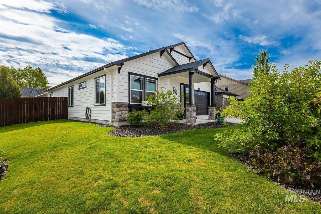 5440 N Landon Creek Pl, Meridian, ID 83646 photo 3