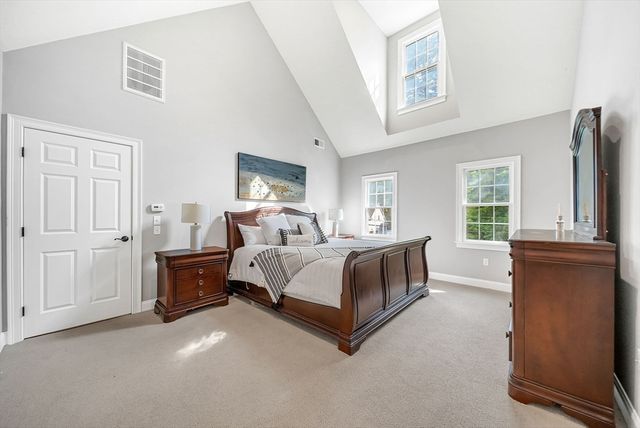 1125 Burroughs Rd, Boxborough, MA 01719
