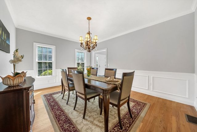 1125 Burroughs Rd, Boxborough, MA 01719