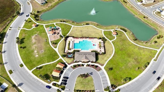 511 NOBLE AVENUE, Davenport, FL 33837