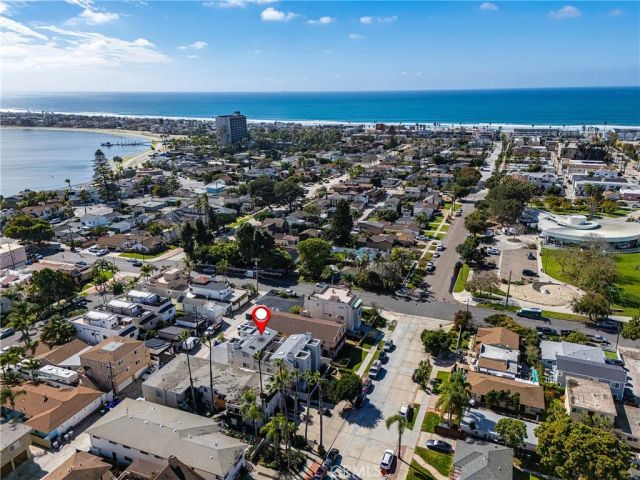 1119 Reed Avenue 2, San Diego, CA 92109