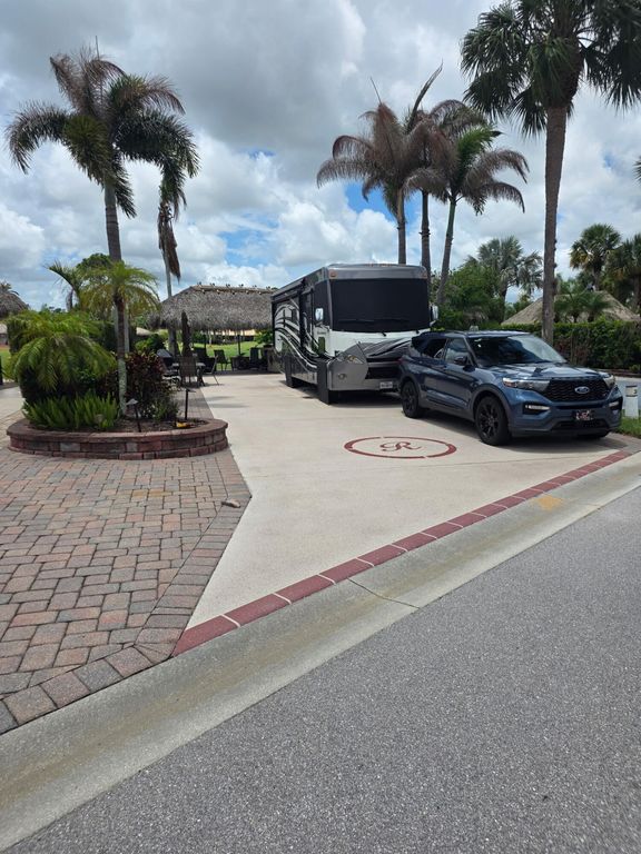 381 NW Boundary Drive, Port St. Lucie, Port St Lucie, FL 34986