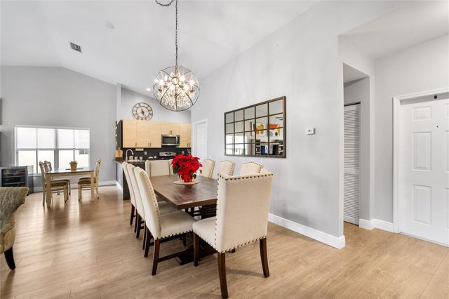 1156 Cedar Falls Dr, Weston, FL 33327