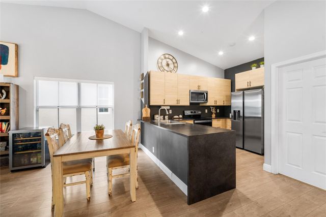 1156 Cedar Falls Dr, Weston, FL 33327