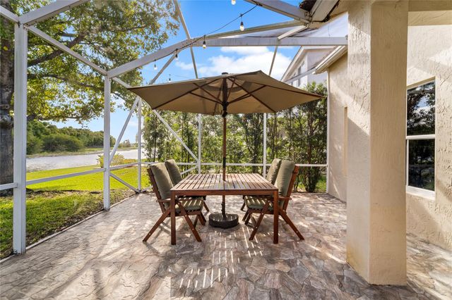 1156 Cedar Falls Dr, Weston, FL 33327