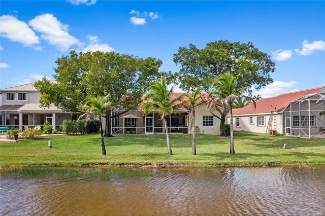 1156 Cedar Falls Dr, Weston, FL 33327