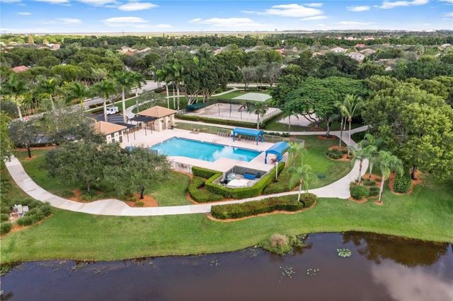 1156 Cedar Falls Dr, Weston, FL 33327