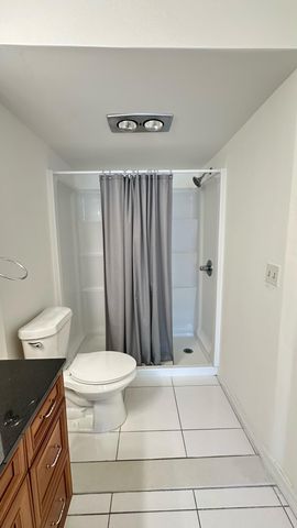 173 Lake Dora Drive 173, West Palm Beach, FL 33411